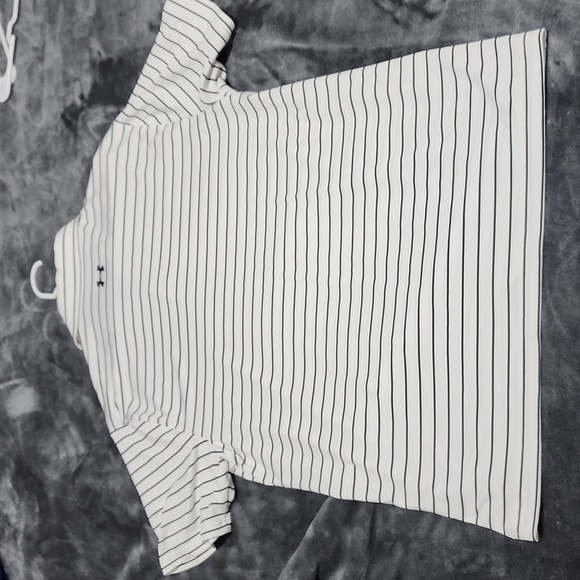 Black and White Under Armour Golf Polo - Picture 4 of 4